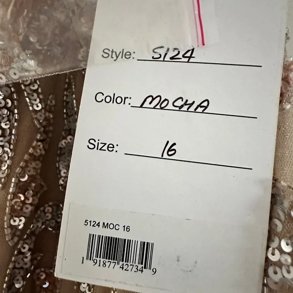 NWT Mac Duggal Beige Long Sleeve Beaded Evening Gown 16 missing beads - Picture 4 of 4